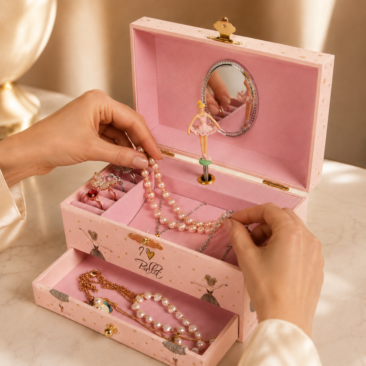 Boîte À Bijoux Musicale Pour Fille Avec Ballerine Et Miroir | Mélodie